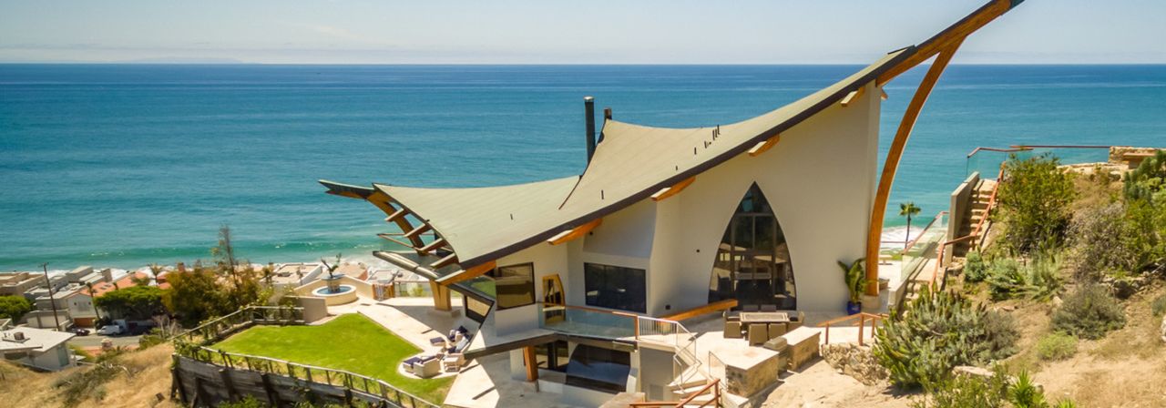 Villa by the ocean